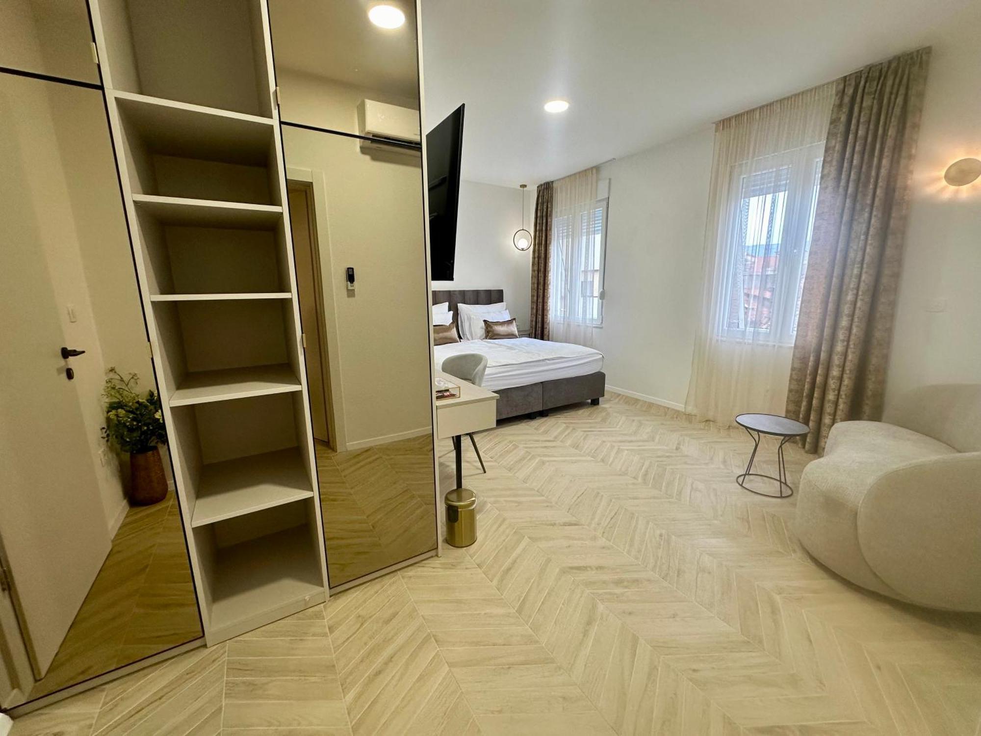 Mariani Luxury Rooms In Center スプリト エクステリア 写真