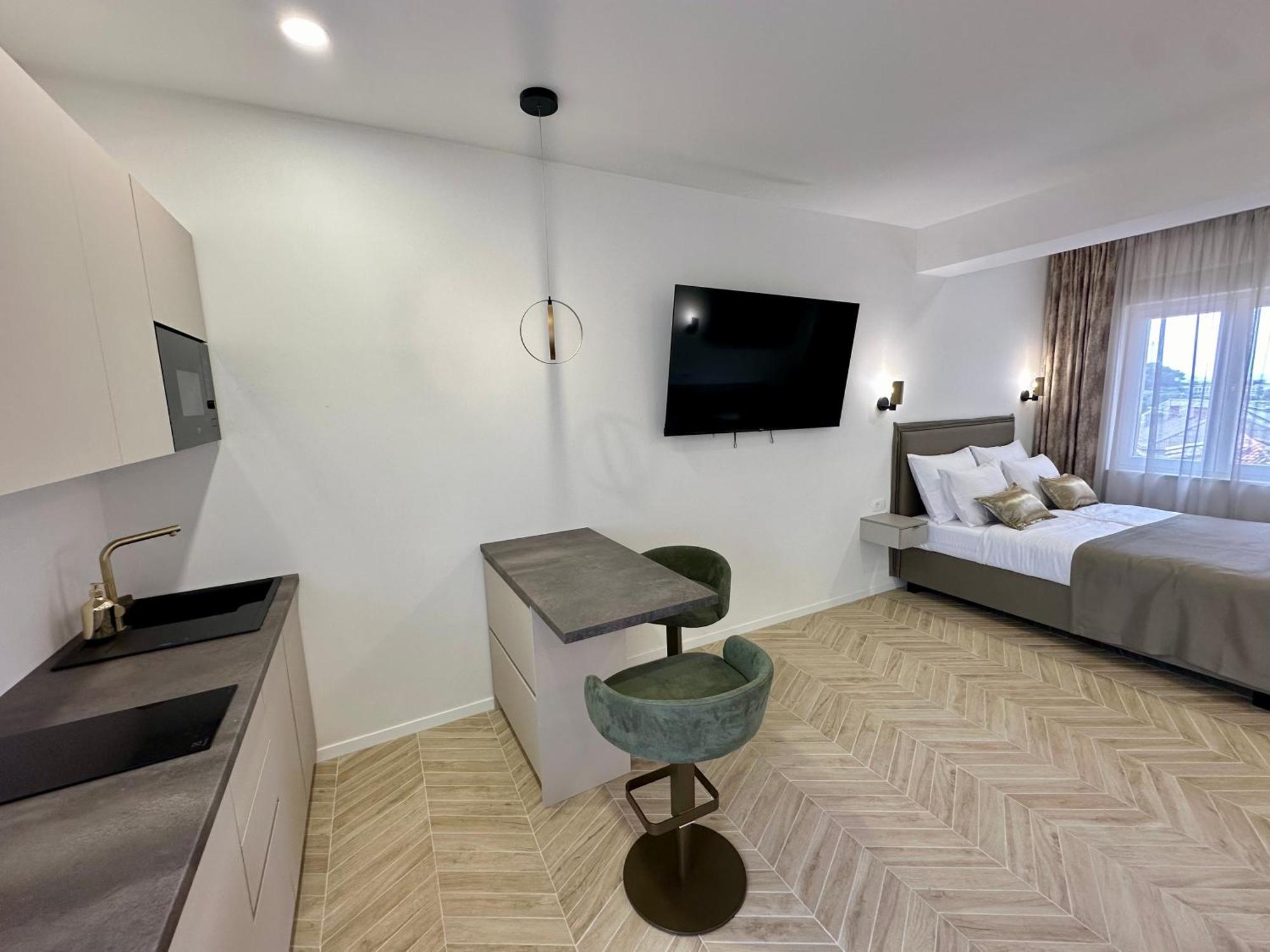 Mariani Luxury Rooms In Center スプリト エクステリア 写真